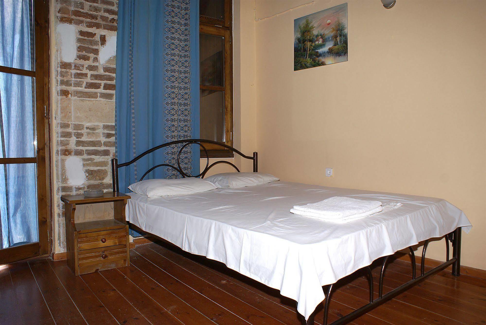 Kydonia Rooms Chania  Exteriör bild