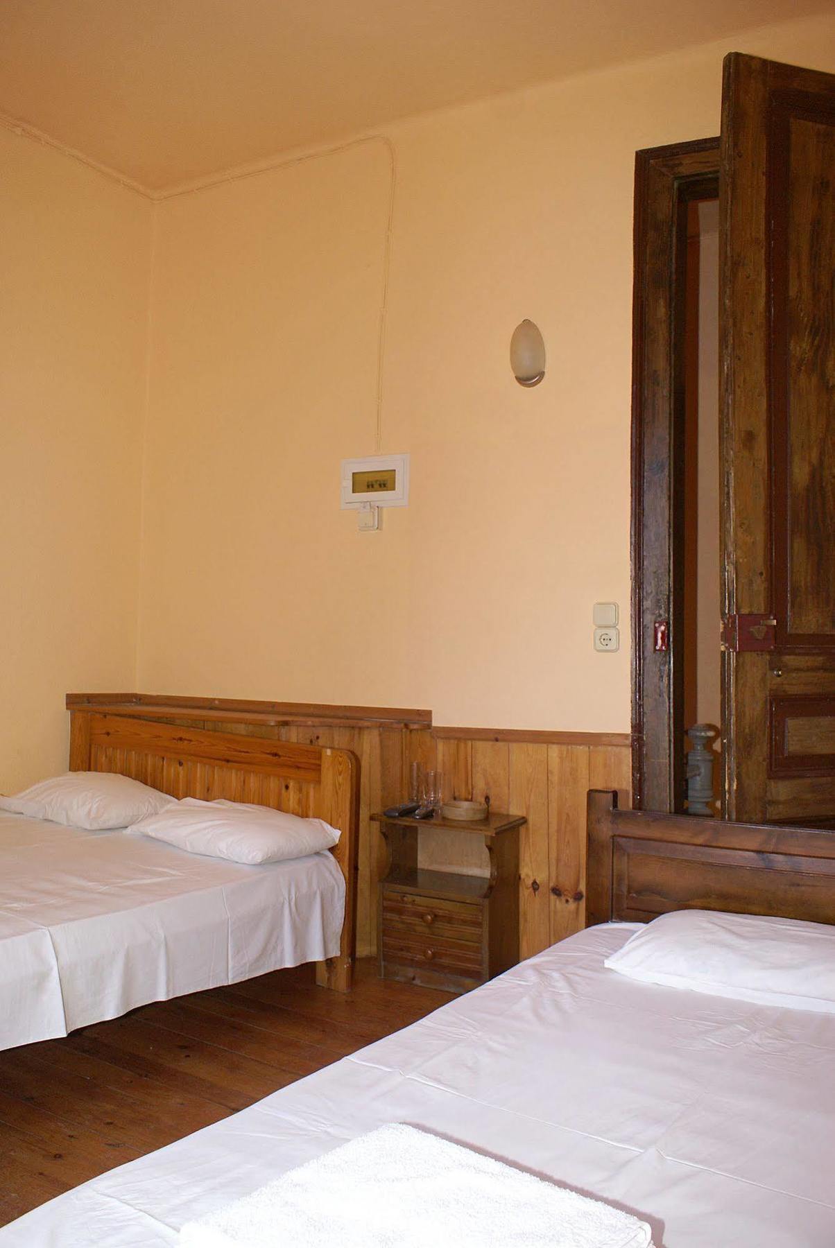 Kydonia Rooms Chania  Exteriör bild