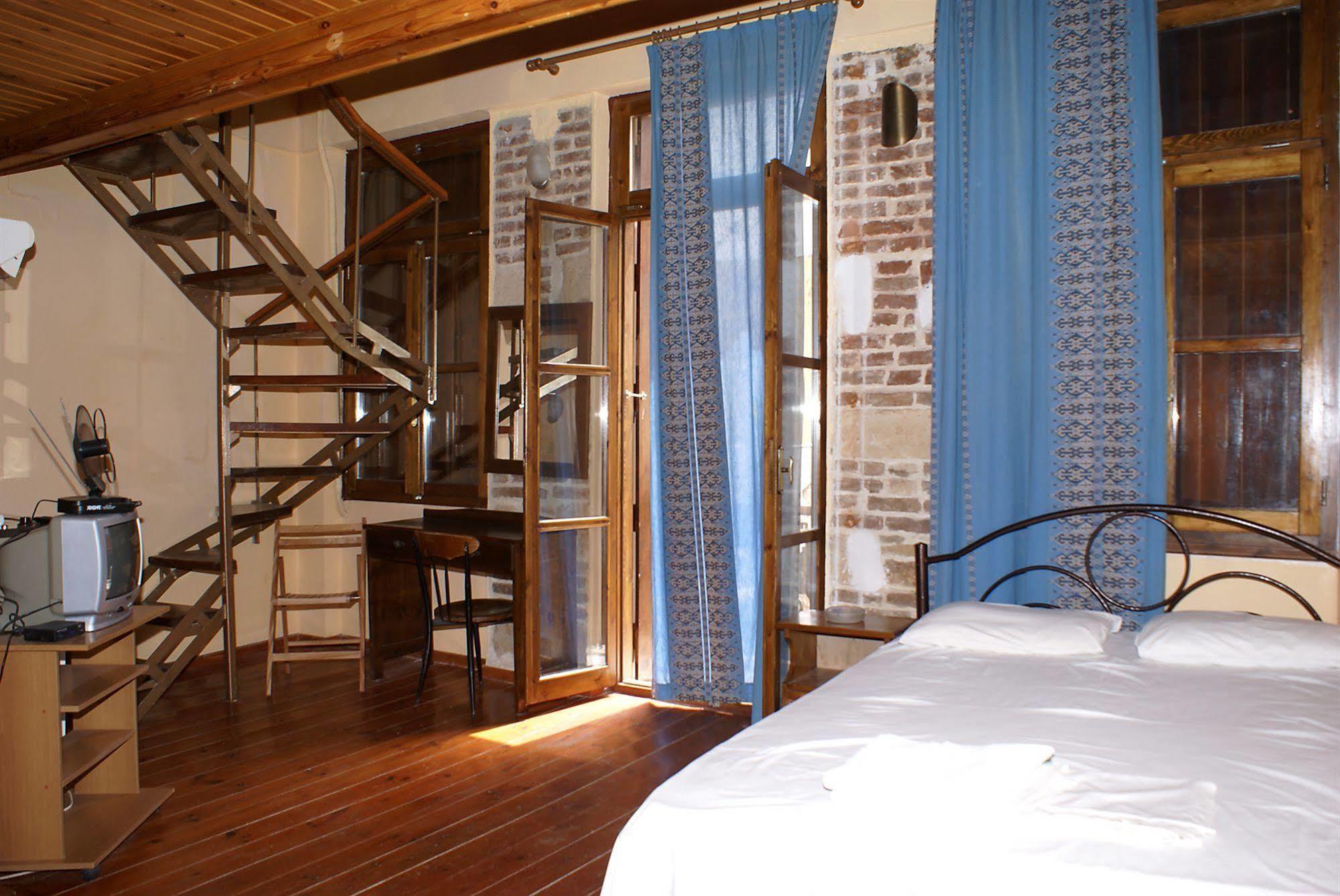 Kydonia Rooms Chania  Exteriör bild