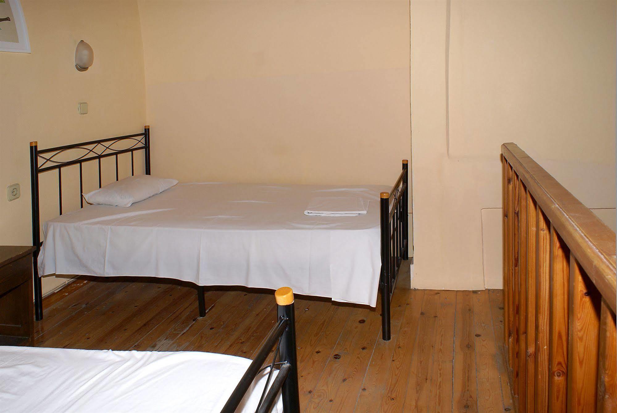 Kydonia Rooms Chania  Exteriör bild