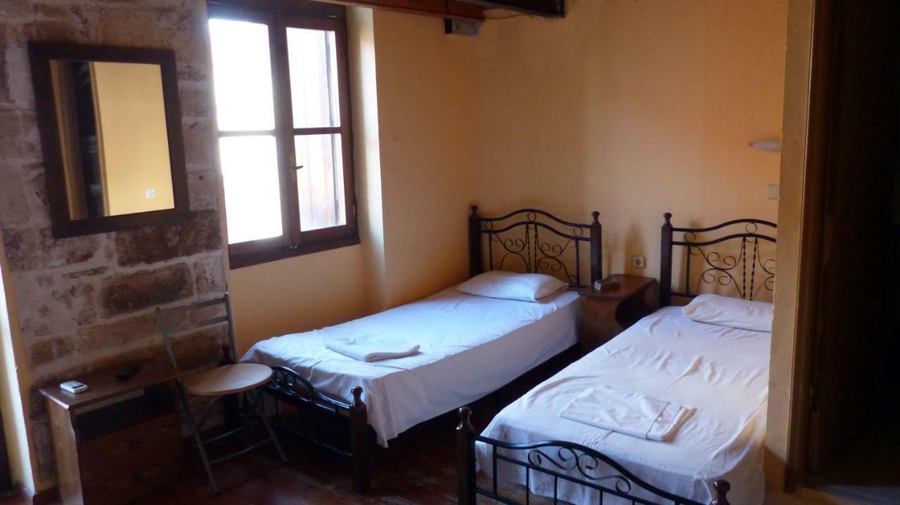 Kydonia Rooms Chania  Exteriör bild